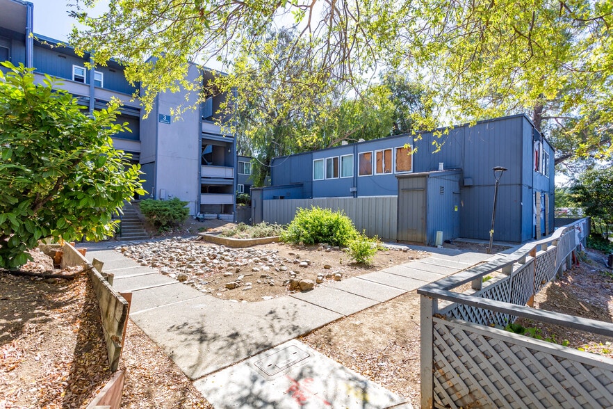 More Photos Of 201 Avian Dr, Vallejo Apartments For Sale