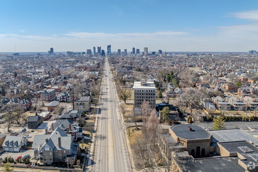 More Photos Of 1312 E Broad St, Columbus Apartments For Sale