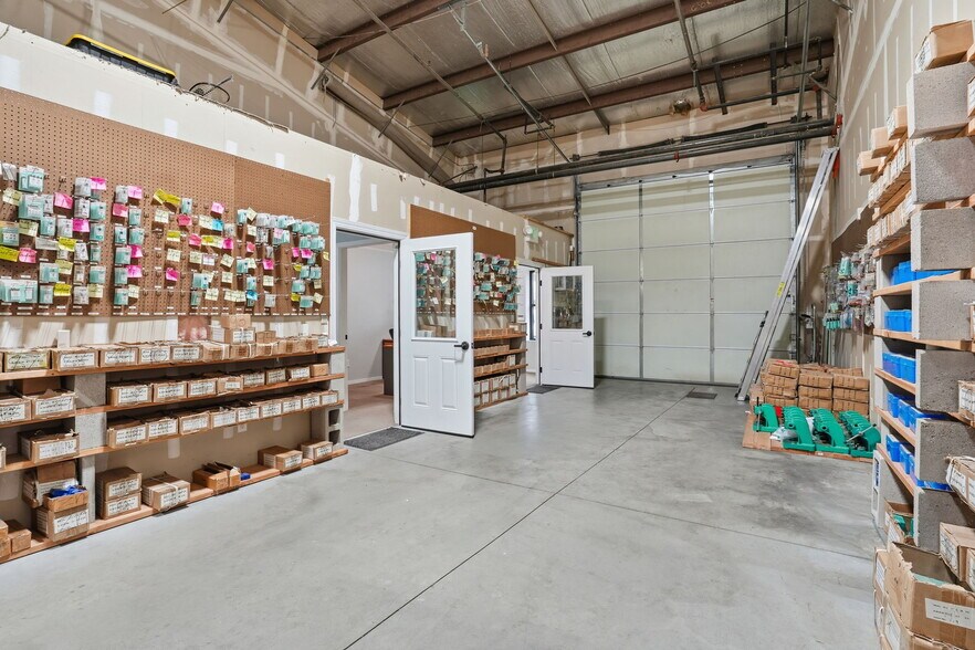 More Photos Of 1845 Wildwood St, Boise Flex For Sale