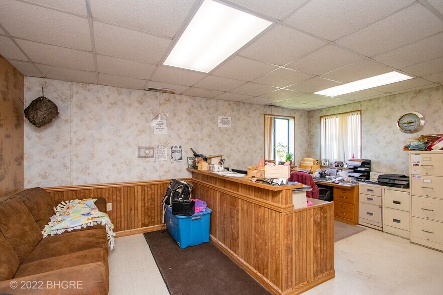 More Photos Of 2326 N Main St, Osceola Auto Repair For Sale