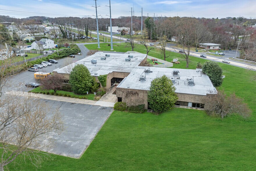 More Photos Of 3443 Route 66, Neptune Medical For Lease