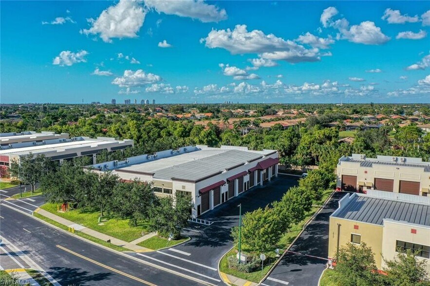 Primary Photo Of 16131 Performance, Naples Flex For Sale