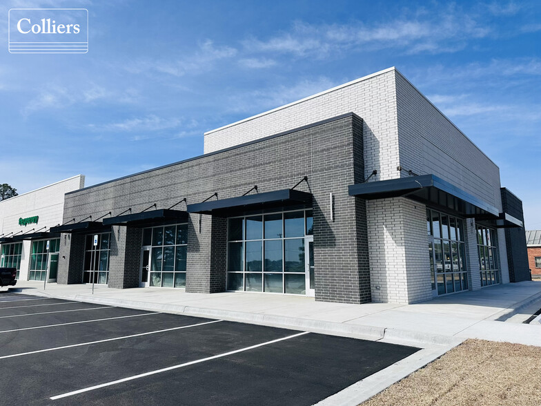 More Photos Of 4410 Phoenix Ave, Fort Smith General Retail For Lease