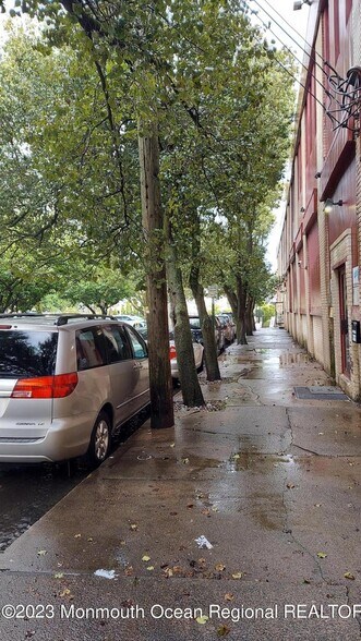 More Photos Of 10-30 Pearl St, Long Branch Warehouse For Lease