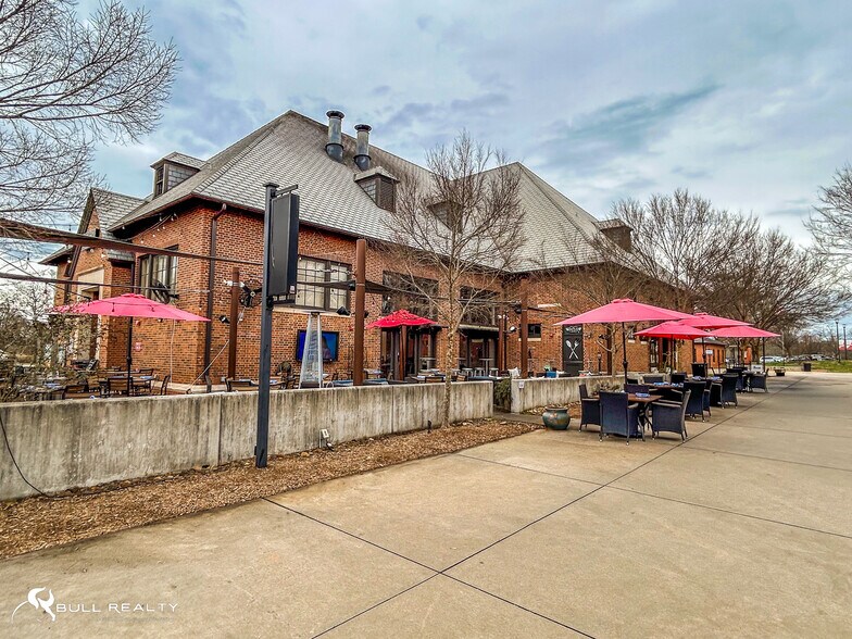 More Photos Of 1802 Drayton Rd, Drayton Restaurant For Lease