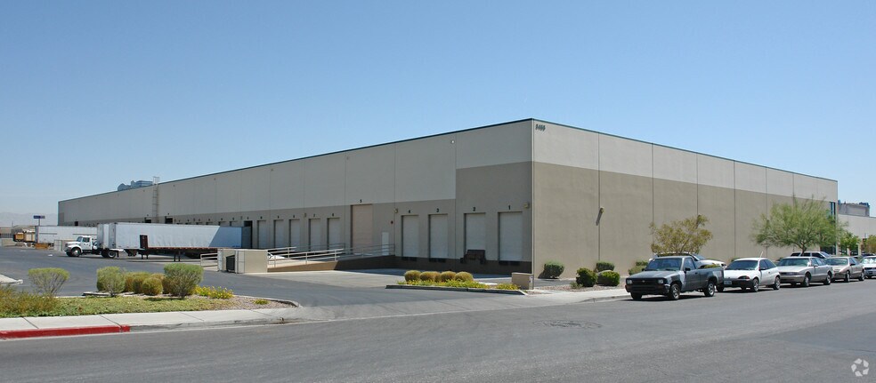 More Photos Of 3455 W Reno Ave, Las Vegas Warehouse For Lease