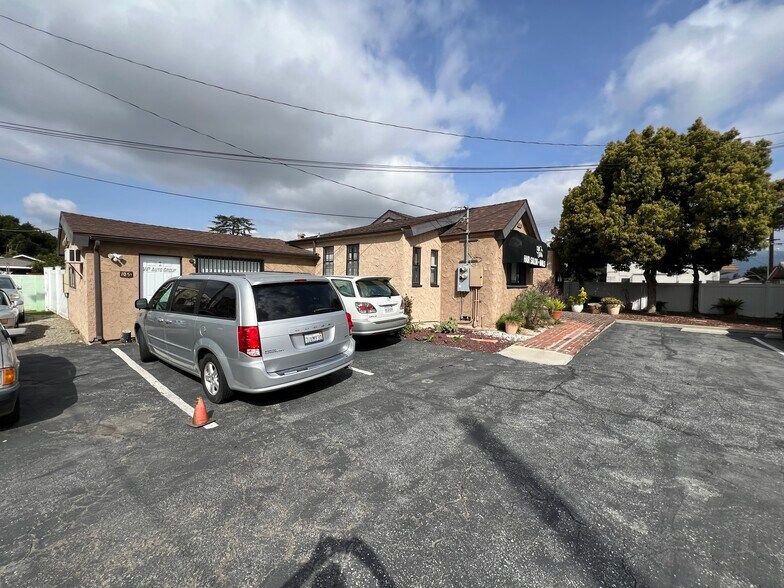 More Photos Of 1051 N Citrus Ave, Covina Freestanding For Sale