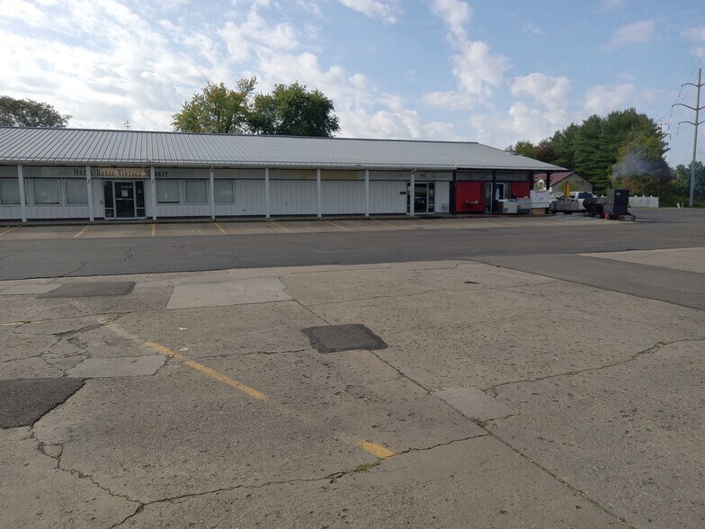 More Photos Of 70 N Plains Rd, The Plains Storefront Retail Office For Lease