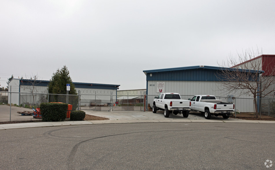 Primary Photo Of 1485 Atlanta Ct, Turlock Warehouse For Lease