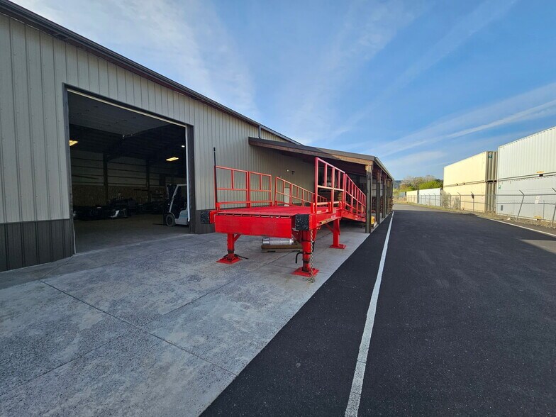 More Photos Of 2172 NW Industrial Park Rd, Prineville Industrial For Lease