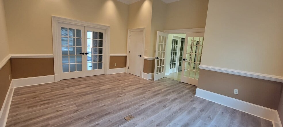 More Photos Of 170 Westridge Industrial Blvd, McDonough Office For Lease