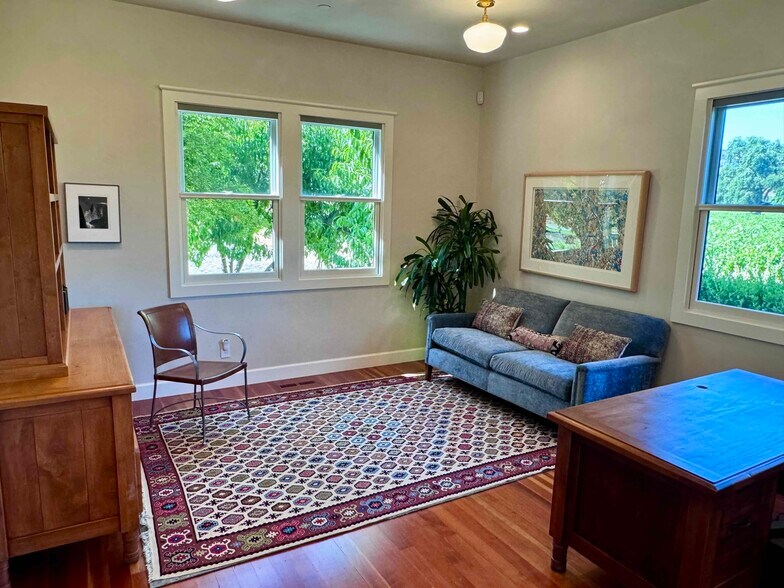 More Photos Of 1555 Skellinger Ln, Napa Coworking Space
