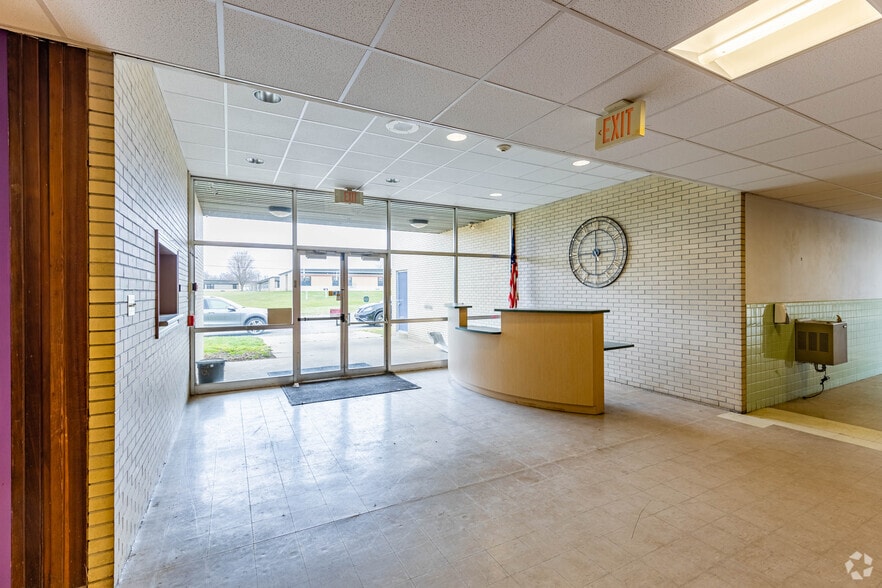 More Photos Of 215 Engle Rd, Industry Schools For Sale