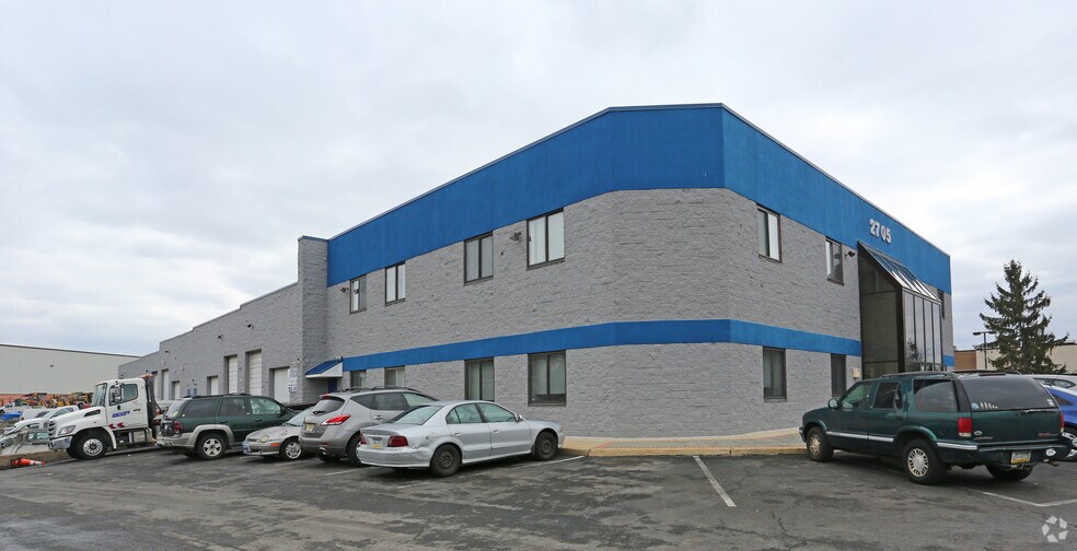 More Photos Of 2705 Black Lake Pl, Philadelphia Warehouse For Lease