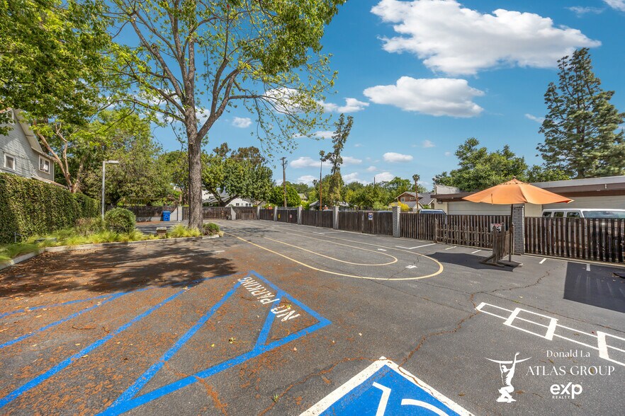 More Photos Of 1124 Mission St, South Pasadena Office For Sale