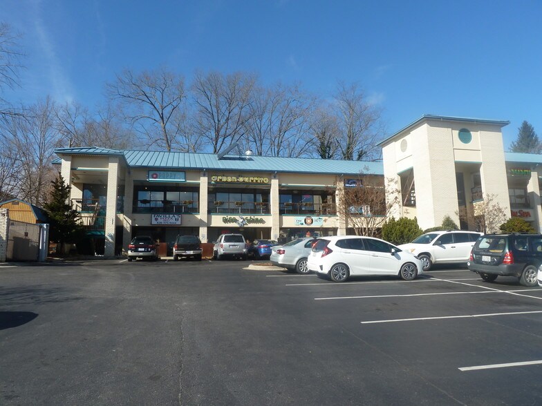 More Photos Of 640 Merrimon Ave, Asheville Unknown For Lease