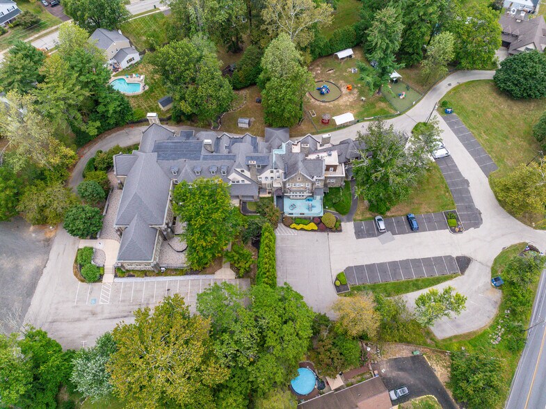 More Photos Of 200 Camp Hill Rd, Fort Washington Specialty For Sale