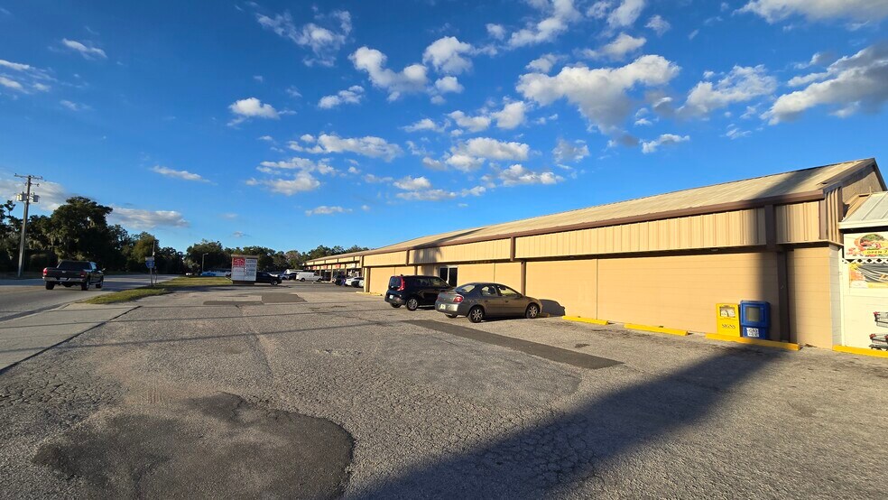 More Photos Of 6520 Fort King Rd, Zephyrhills Storefront Retail Office For Lease