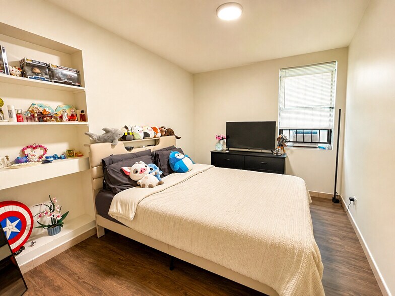 More Photos Of 2548 S Homan ave, Chicago Multifamily For Sale