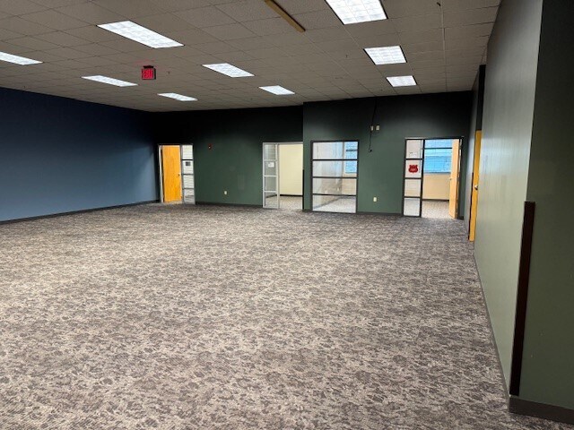 More Photos Of 1720 E Primrose St, Springfield Office For Lease