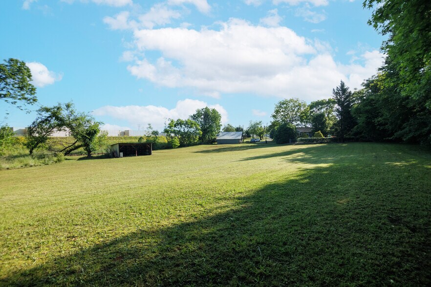 More Photos Of 1984 Hwy 101, Greer Land For Sale