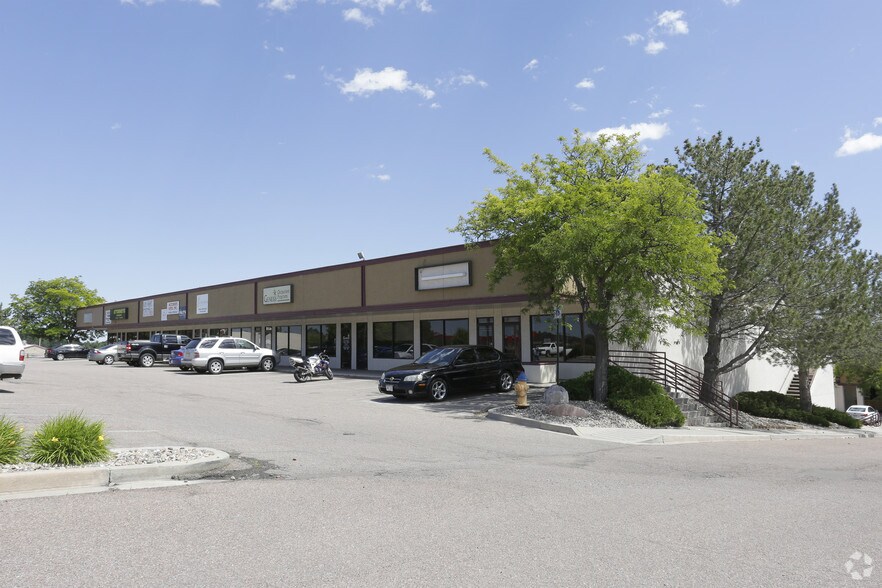 More Photos Of 2537-2579 Airport Rd, Colorado Springs General Retail For Lease
