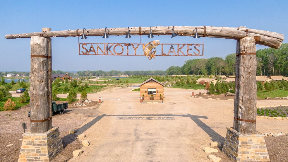 More Photos Of 1583 Spring Bay Rd, Spring Bay Hotel For Sale