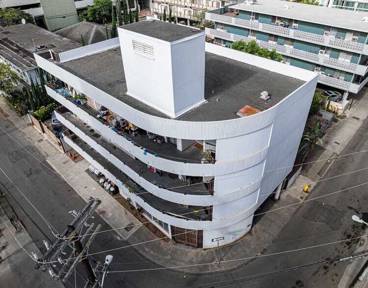 More Photos Of 250 Kapili St, Honolulu Apartments For Sale