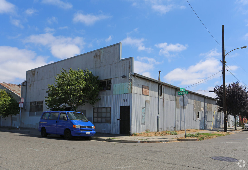 Primary Photo Of 1500 Wood St, Oakland Warehouse For Lease