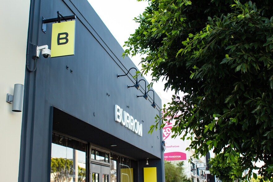 More Photos Of 101-127 S La Brea Ave, Los Angeles Unknown For Sale