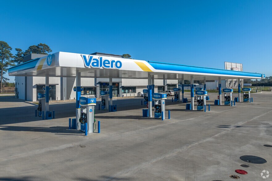 Primary Photo Of 22550 FM 2920 Rd, Hockley Convenience Store For Lease