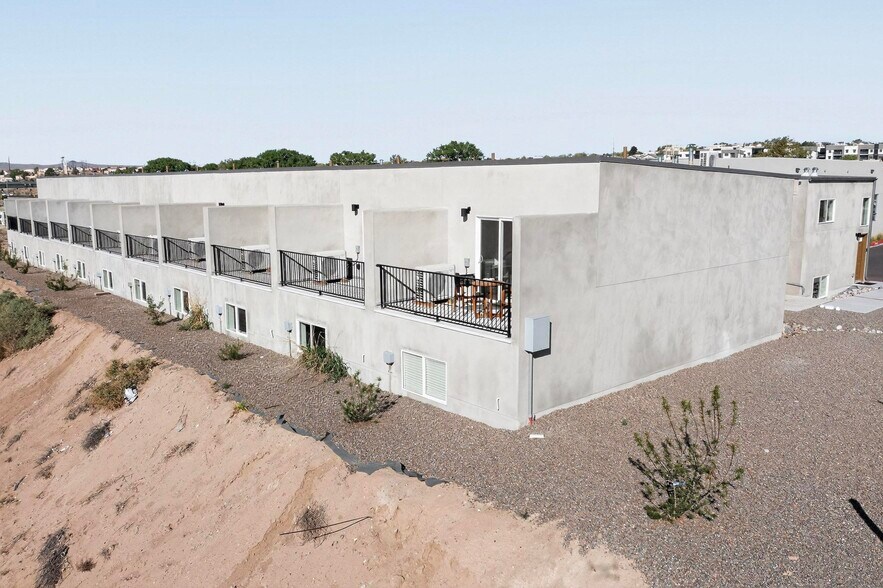 More Photos Of 9368 Valley View Dr NW, Albuquerque Apartments For Sale