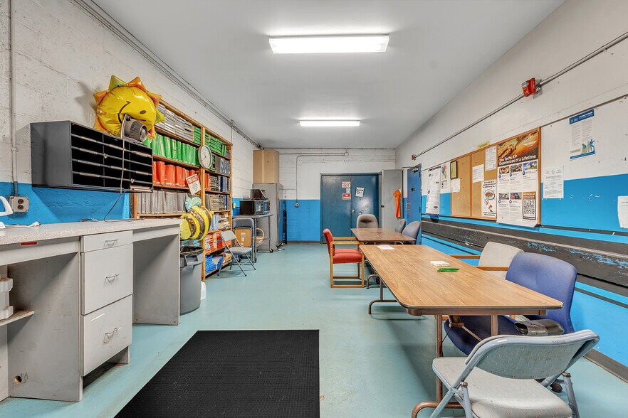 More Photos Of , Holden Unknown For Sale