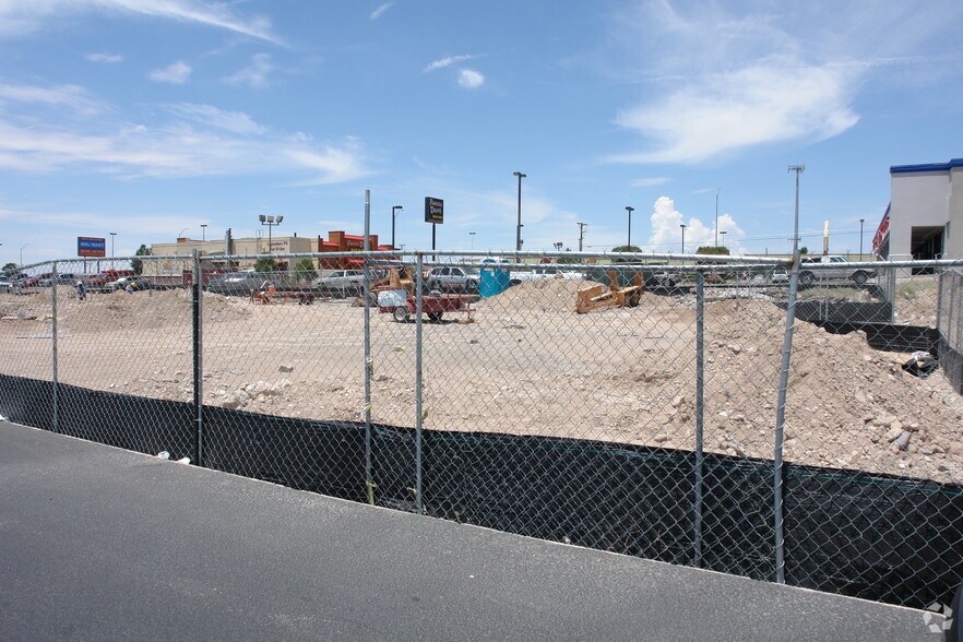 More Photos Of 7411 N Mesa St, El Paso Carwash For Sale