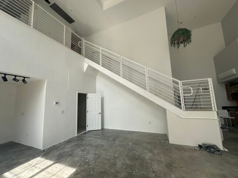 More Photos Of 410 Evernia St, West Palm Beach Apartments For Lease
