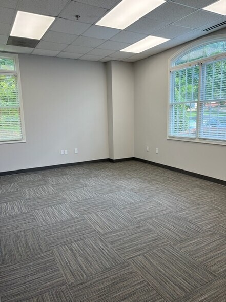 More Photos Of 3800 Mansell Rd, Alpharetta Loft Creative Space For Lease