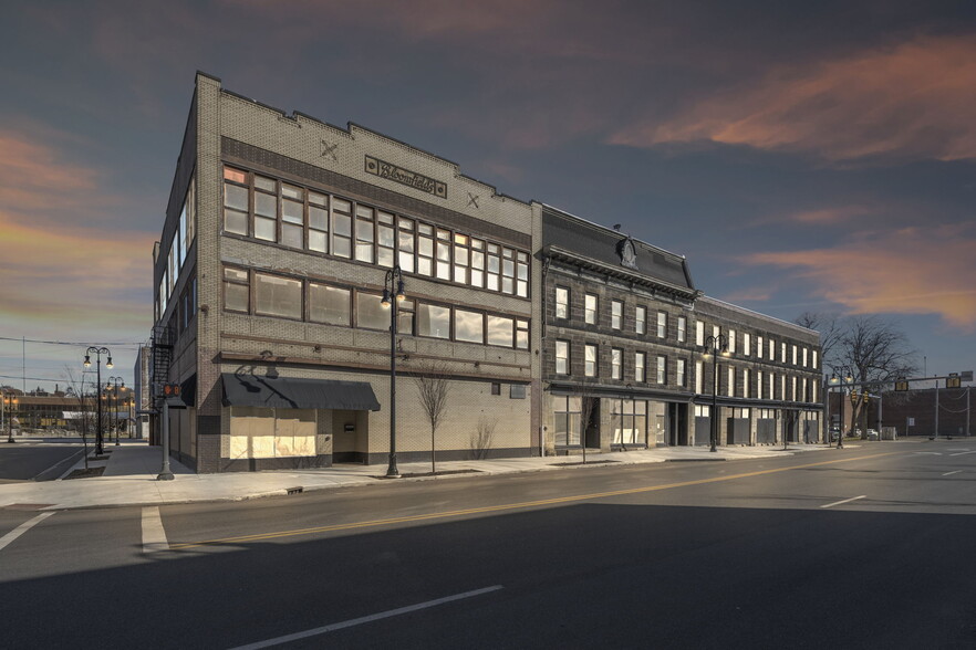 Primary Photo Of 112-130 Erie St S, Massillon Office For Sale