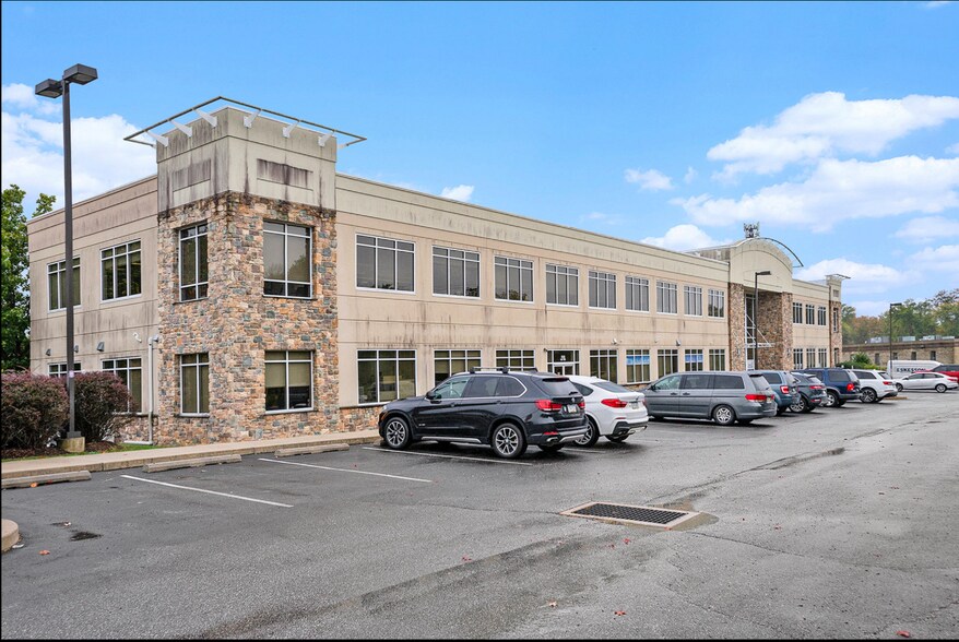 More Photos Of 2901 Dutton Mill Rd, Aston Medical For Sale