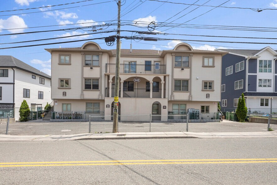 More Photos Of 342 Blauvelt Rd, Monsey Apartments For Sale