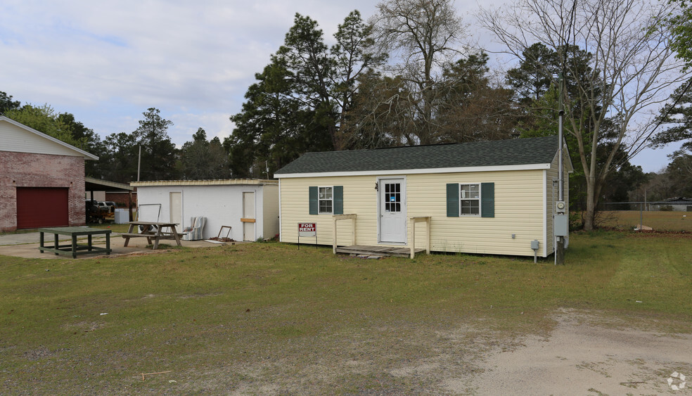 Primary Photo Of 308 Main St N, New Ellenton Freestanding For Sale