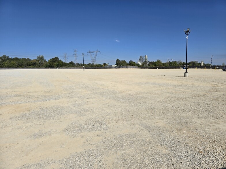 More Photos Of 9140 Cordova Rd park, Cordova Land For Lease