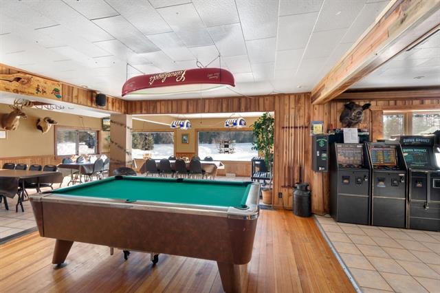 More Photos Of W13440 Jungle Jim Ln, Silver Cliff Restaurant For Sale