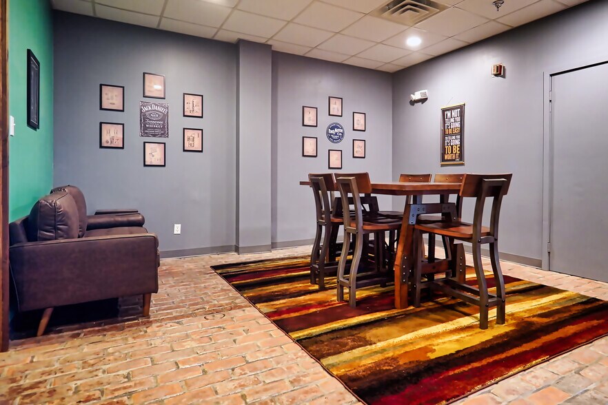 More Photos Of 1630 S Church St, Murfreesboro Coworking Space