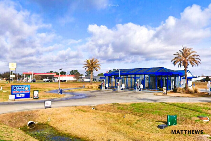 More Photos Of ,  General Retail For Sale