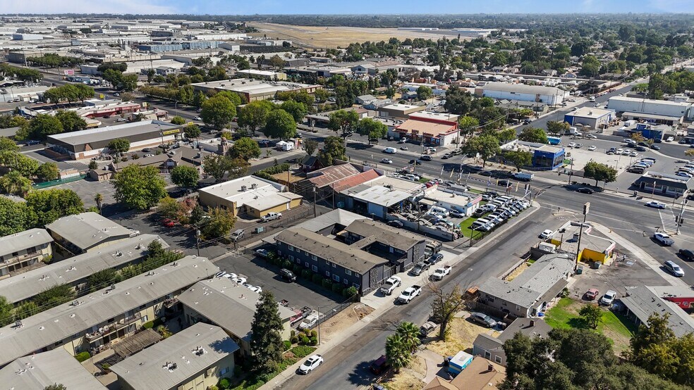 More Photos Of 116 Covena Ave, Modesto Apartments For Sale
