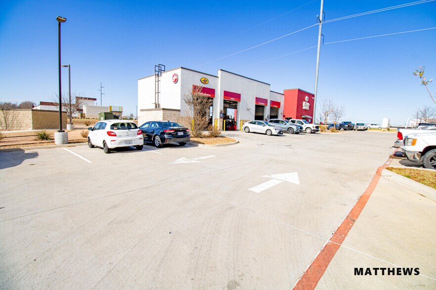 More Photos Of 3432 TX-114, Fort Worth Auto Repair For Sale