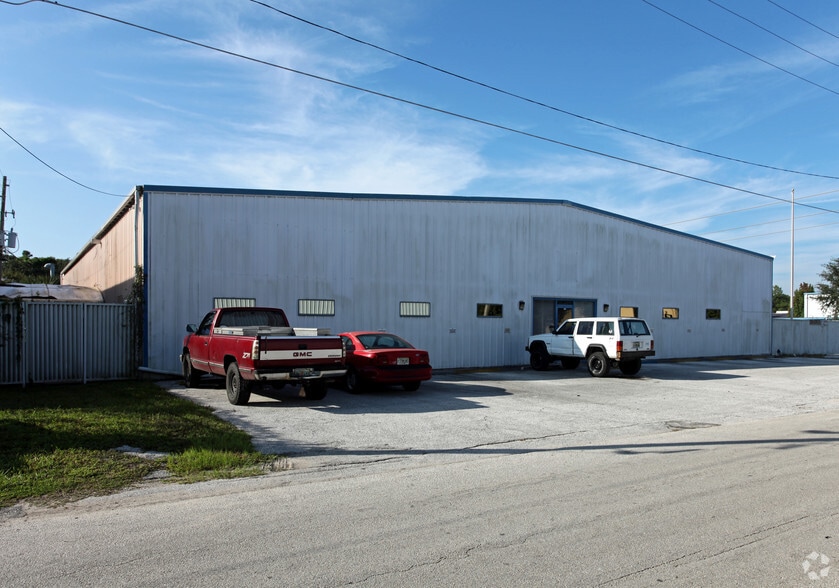 Primary Photo Of 200 Hope St, Longwood Warehouse For Lease