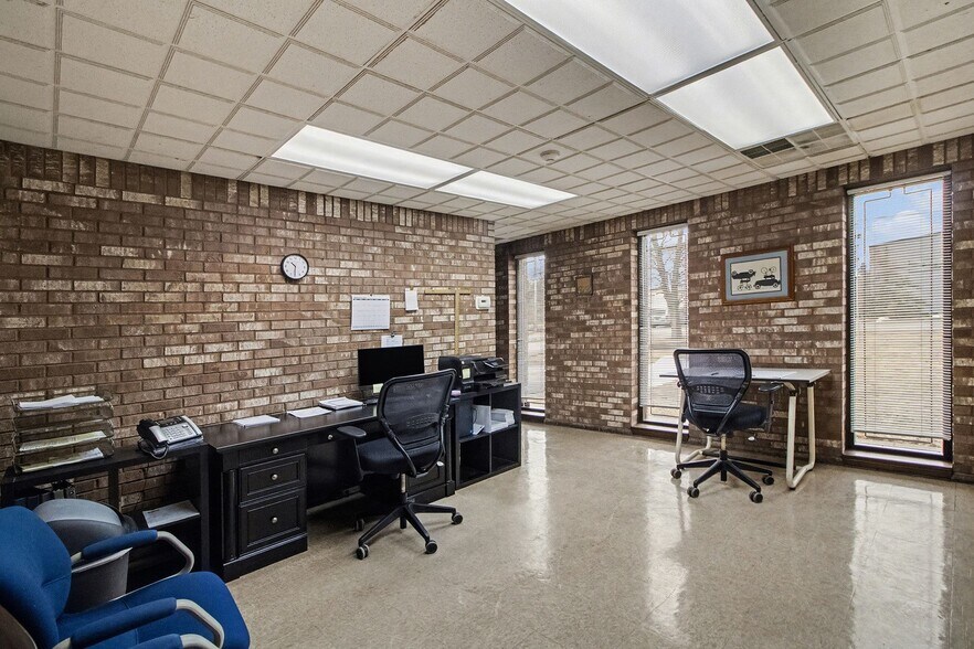 More Photos Of 1200 Holden Ave, Milford Warehouse For Sale