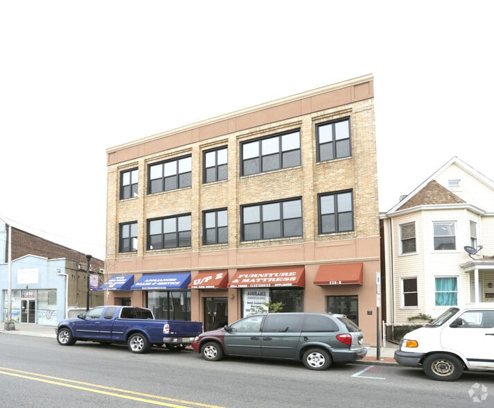 More Photos Of 226 New Brunswick Ave, Perth Amboy Apartments For Sale