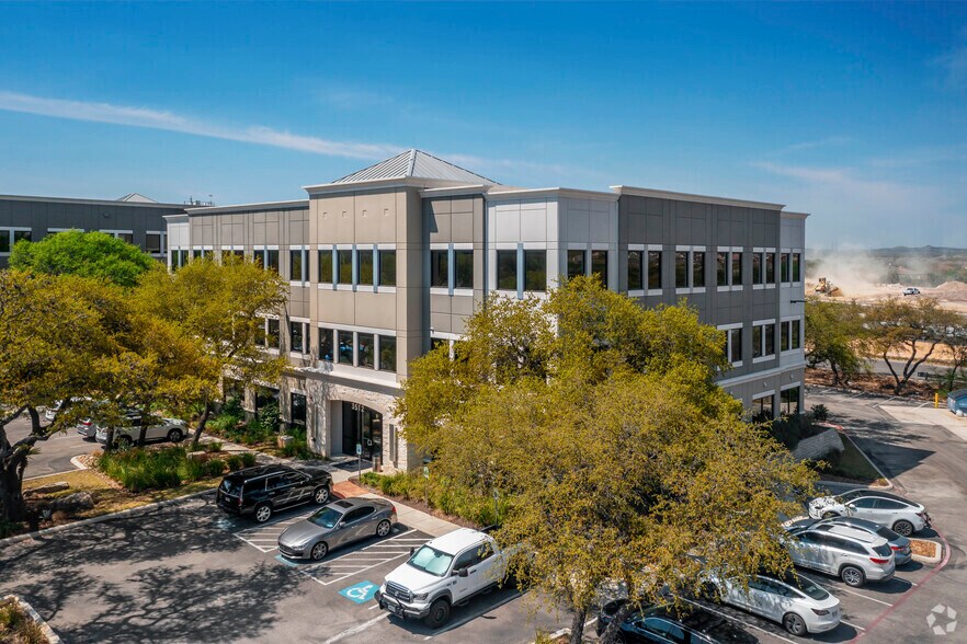 More Photos Of 3522 Paesanos Pky, San Antonio Unknown For Lease